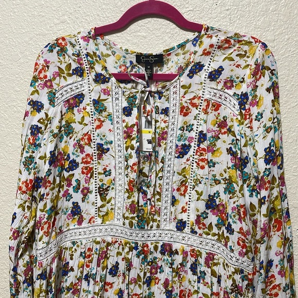 Jessica Simpson Women’s Floral Blouse. NWT. Size M. - Picture 2 of 12